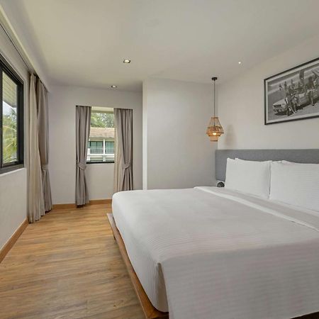 Outrigger Khao Lak Beach Resort - Sha Extra Plus Exterior foto Deluxe Room