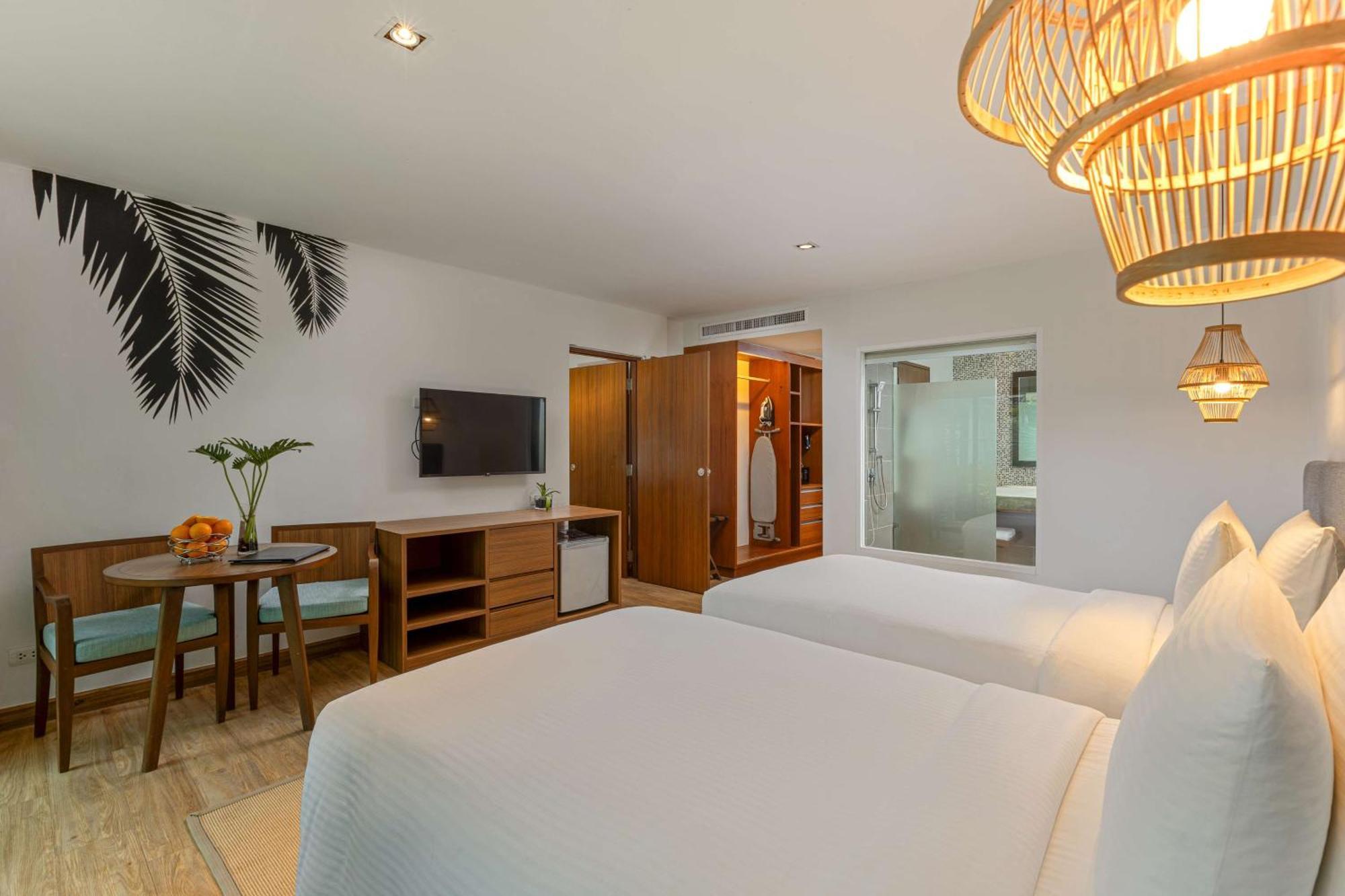 Outrigger Khao Lak Beach Resort - Sha Extra Plus Exterior foto Deluxe Ocean View Room