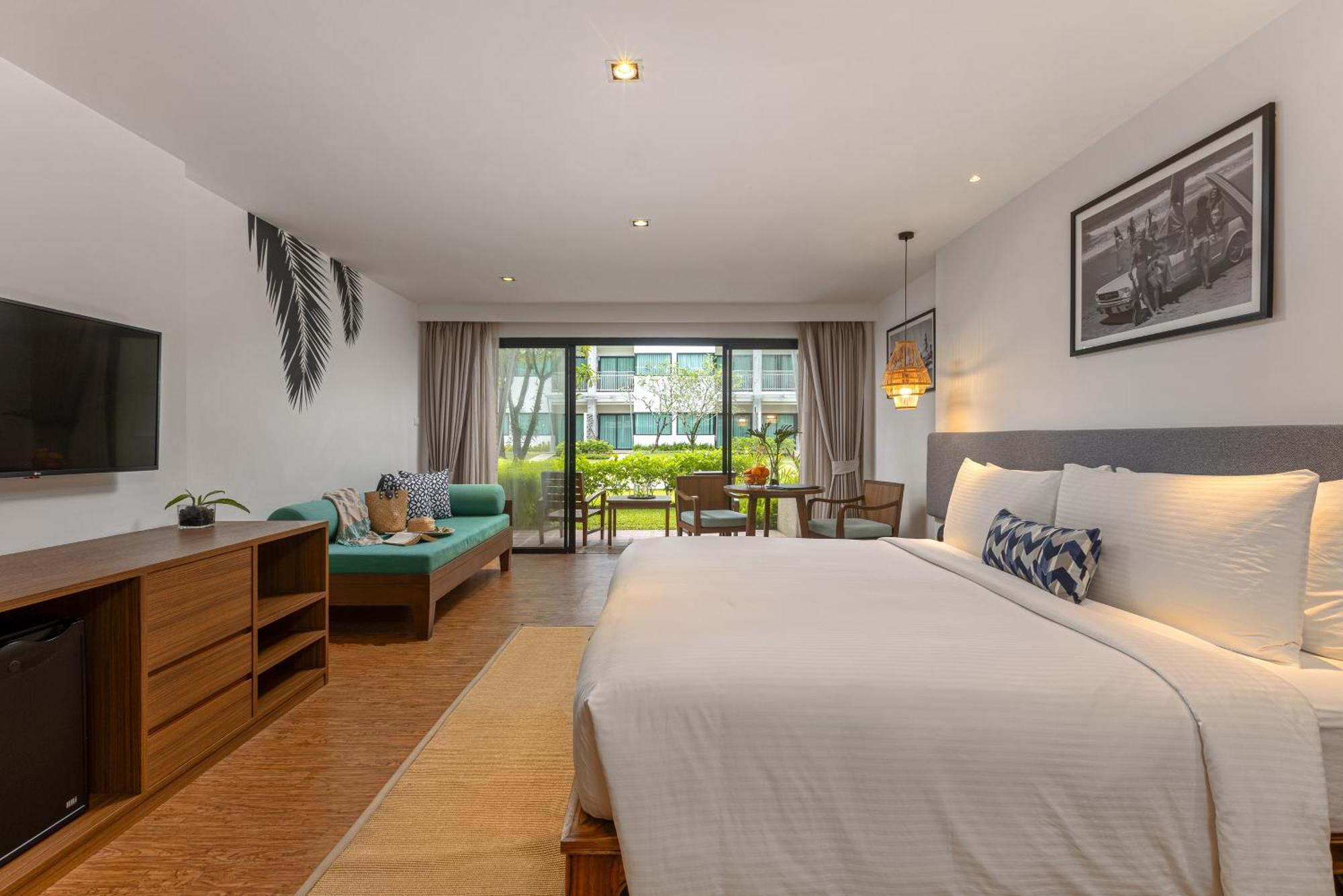 Outrigger Khao Lak Beach Resort - Sha Extra Plus Habitación foto Deluxe Pool Access