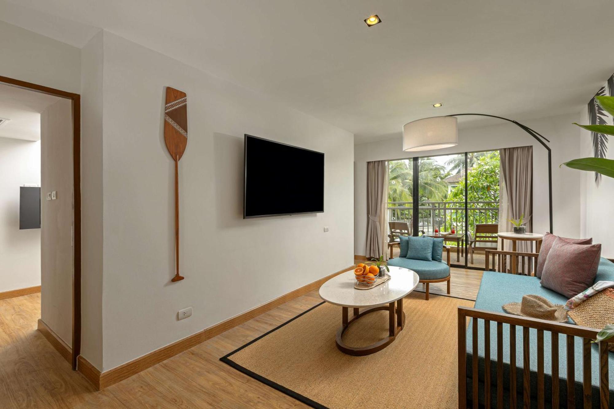 Outrigger Khao Lak Beach Resort - Sha Extra Plus Exterior foto Living room
